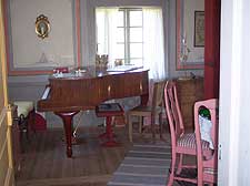 Flygeln i stora huset